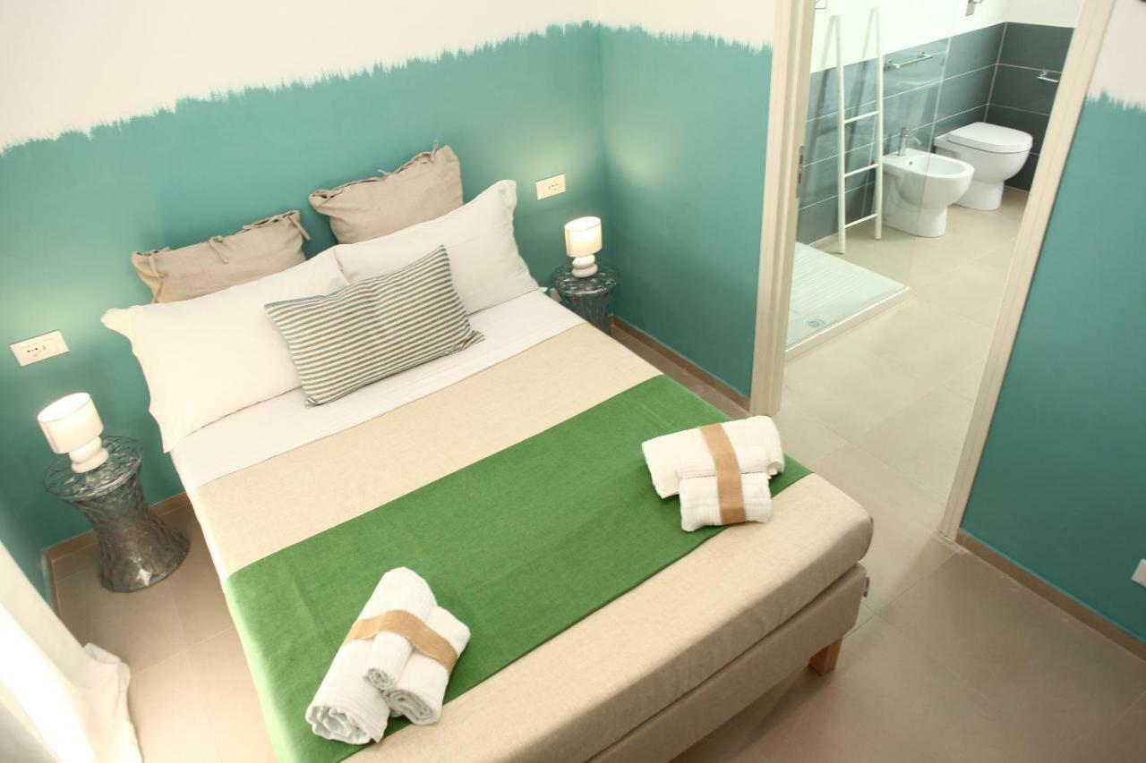 Beachside Rooms & Suites Сан-Віто-Ло-Капо Екстер'єр фото